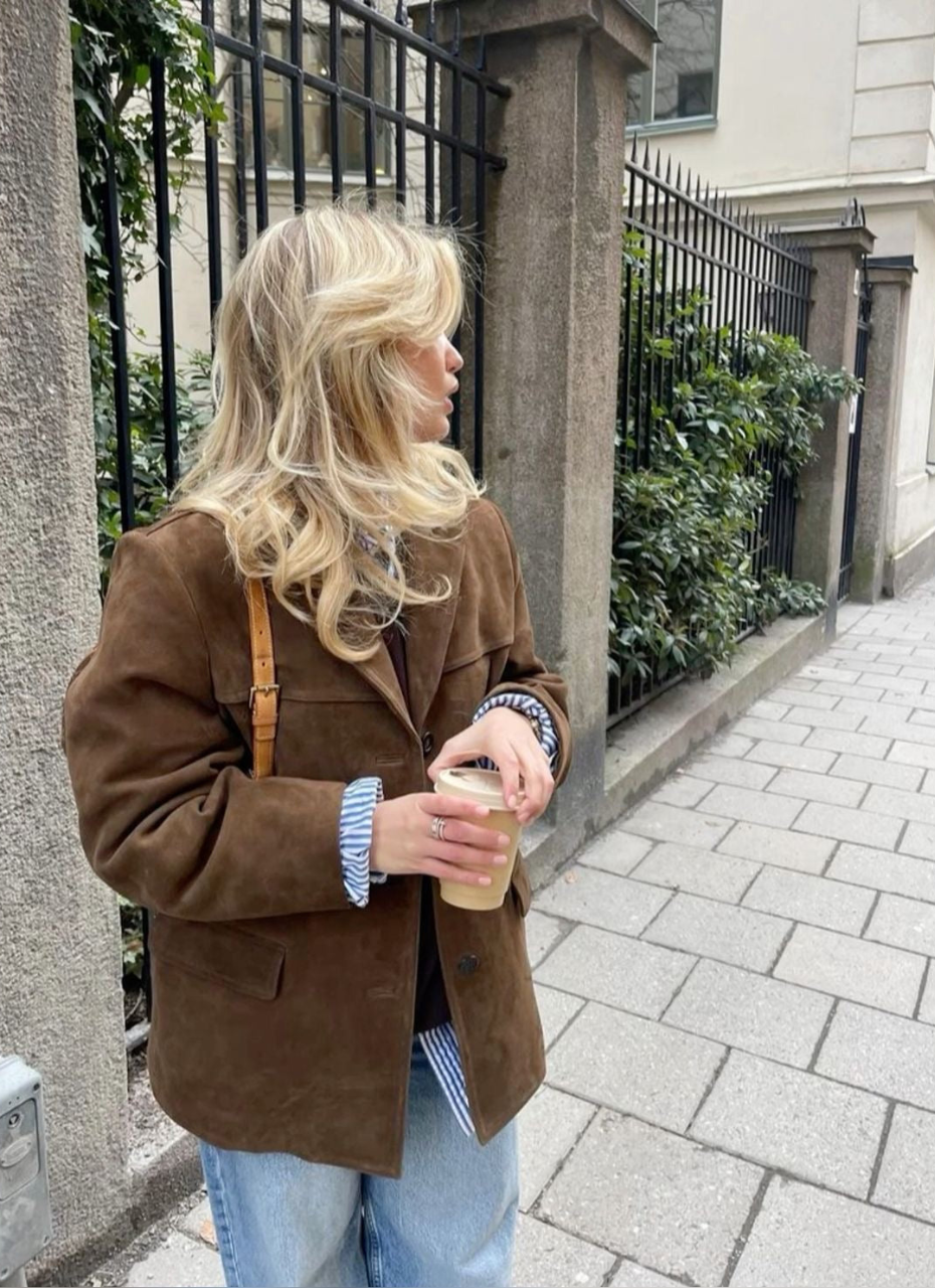 Dames bruin jack met suède-look en knoopsluiting