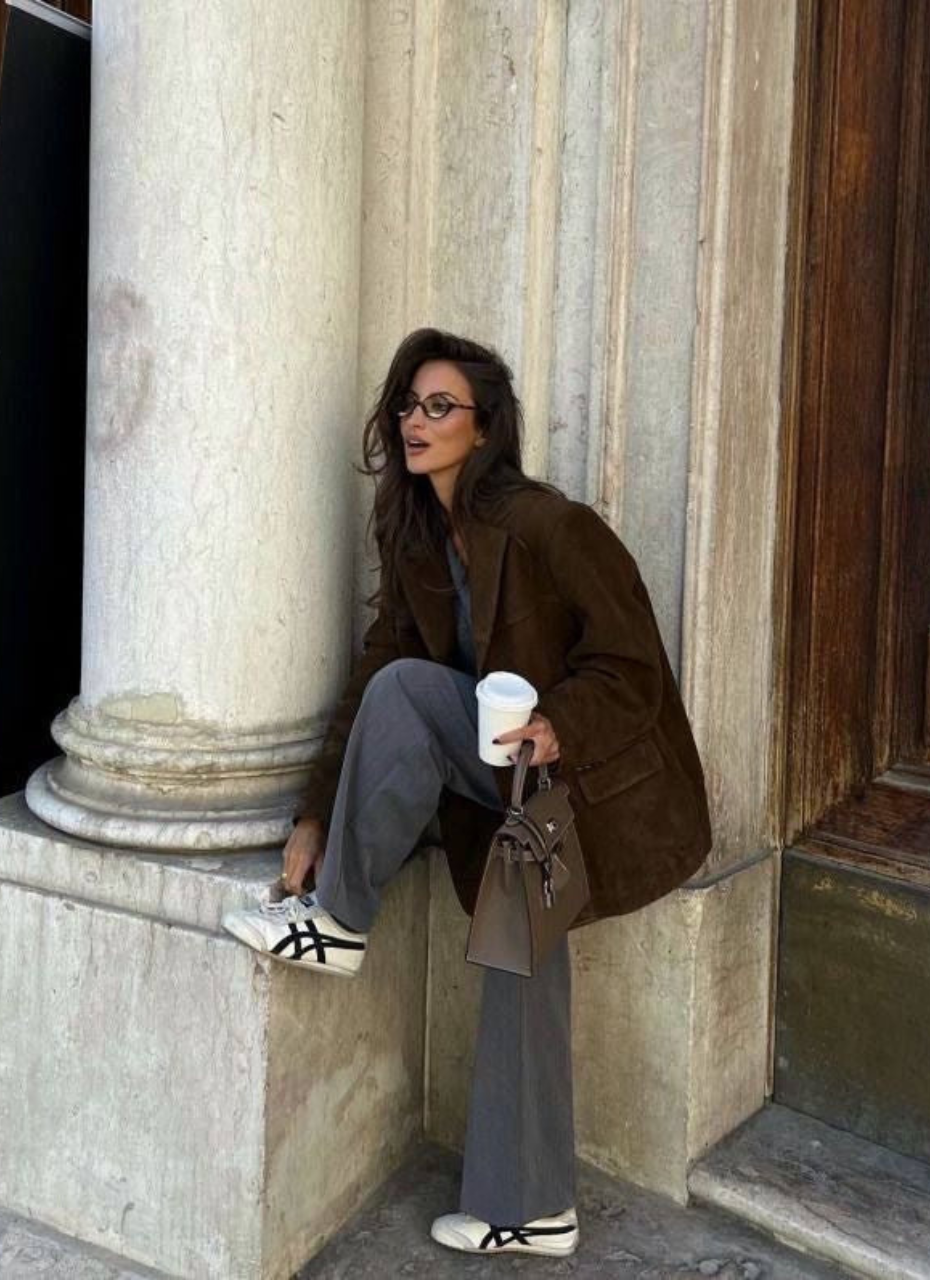 Dames bruin jack met suède-look en knoopsluiting