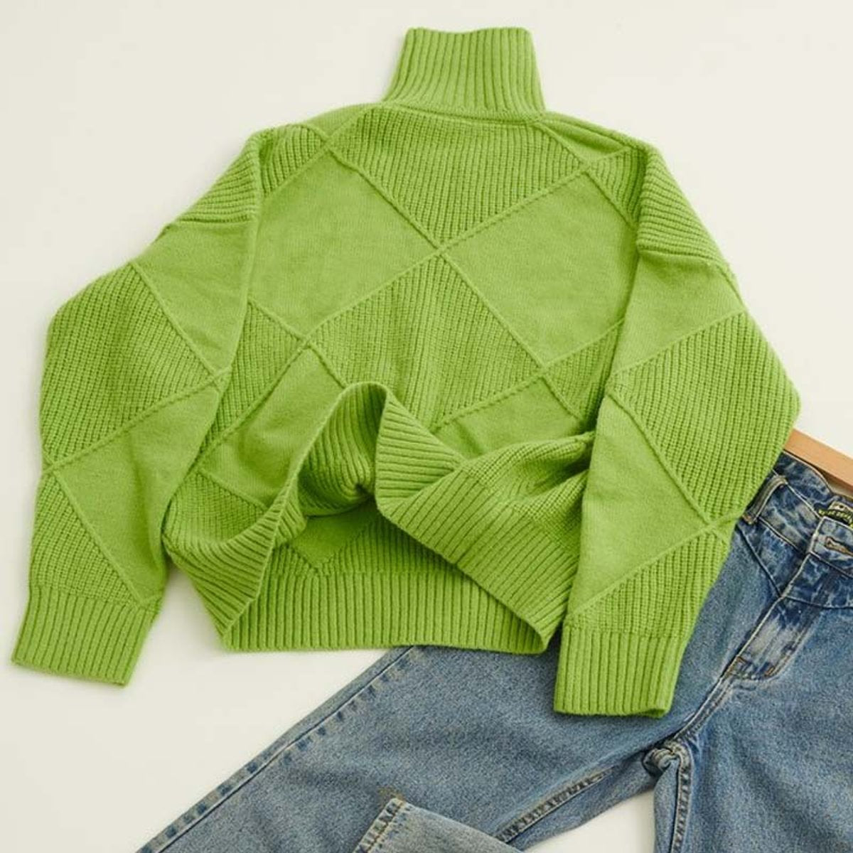 Dames gebreide coltrui met ruitmotief en oversized pasvorm