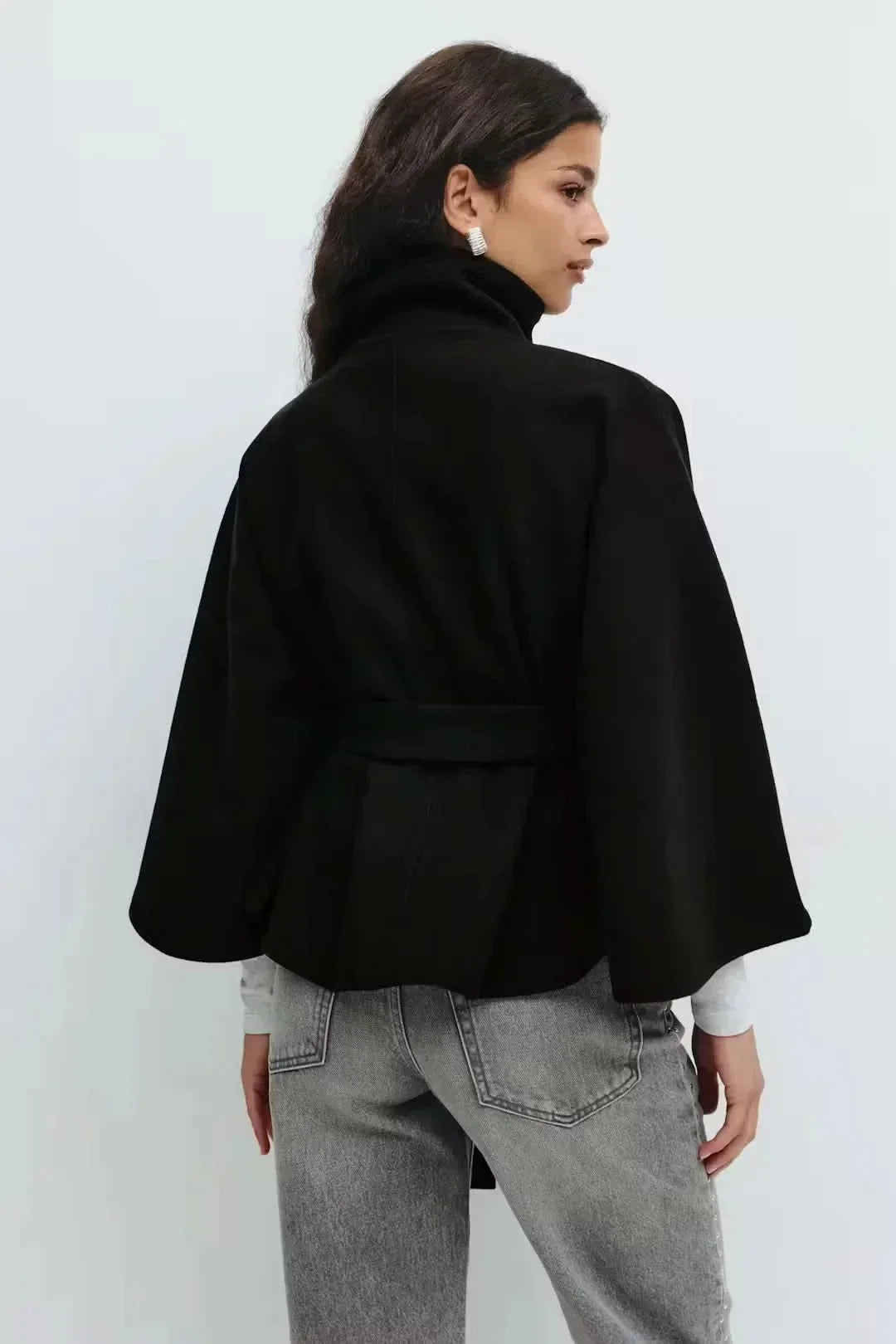 Dames gedrapeerde cape met getailleerde taille