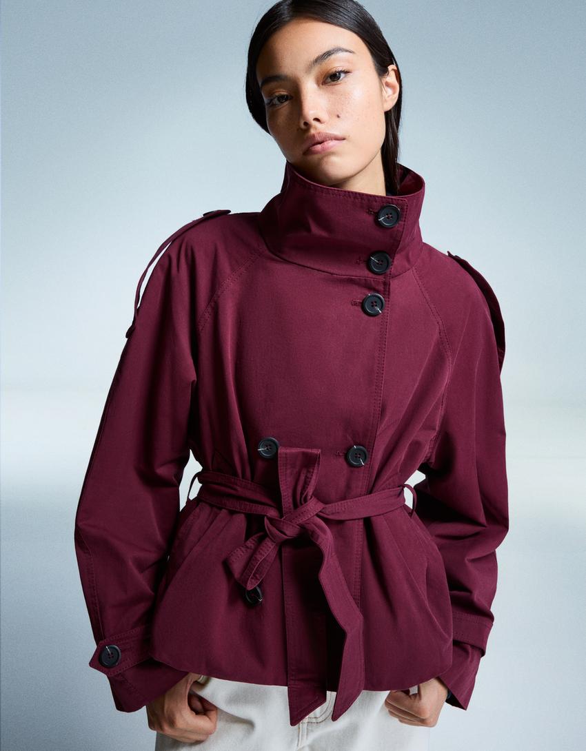 Dames korte trenchcoat met dubbele knoopsluiting