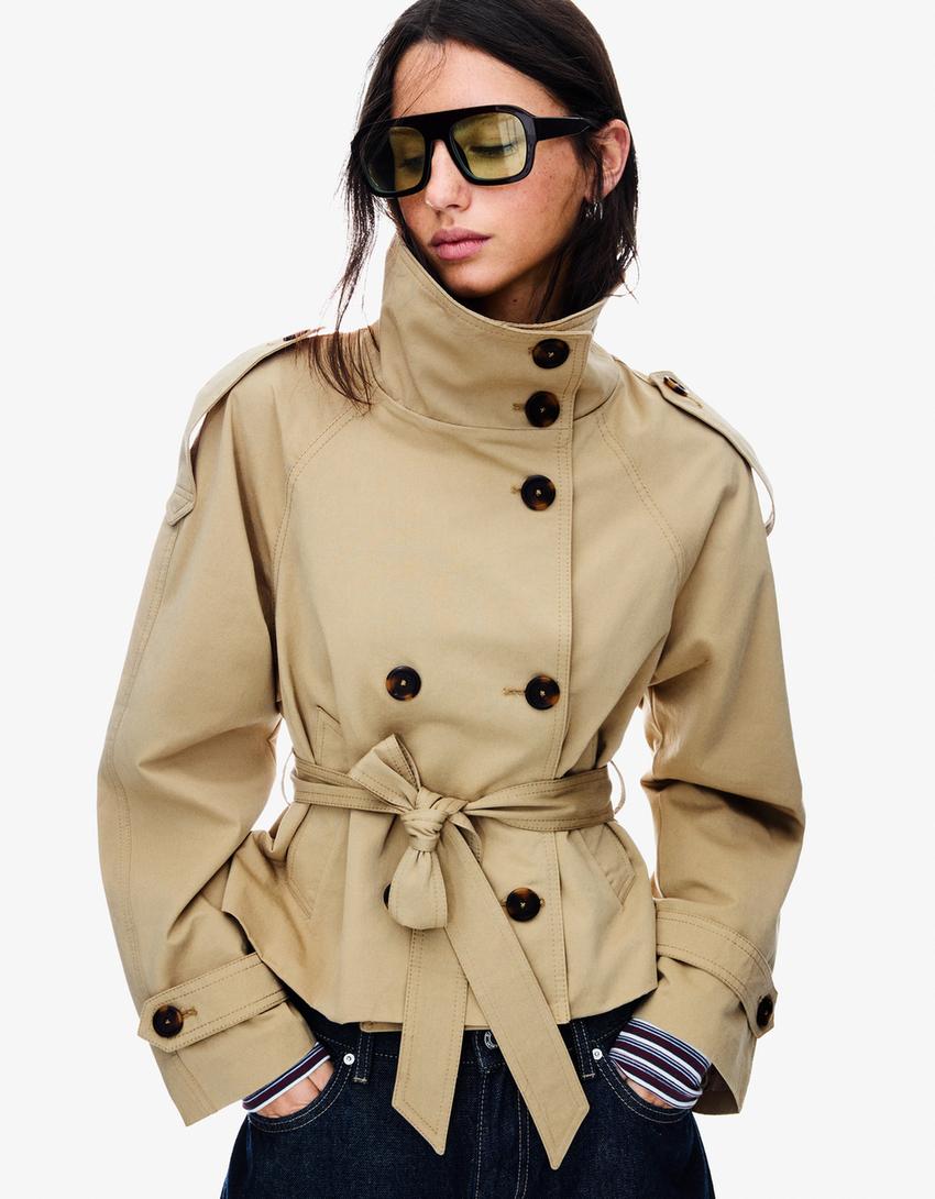 Dames korte trenchcoat met dubbele knoopsluiting