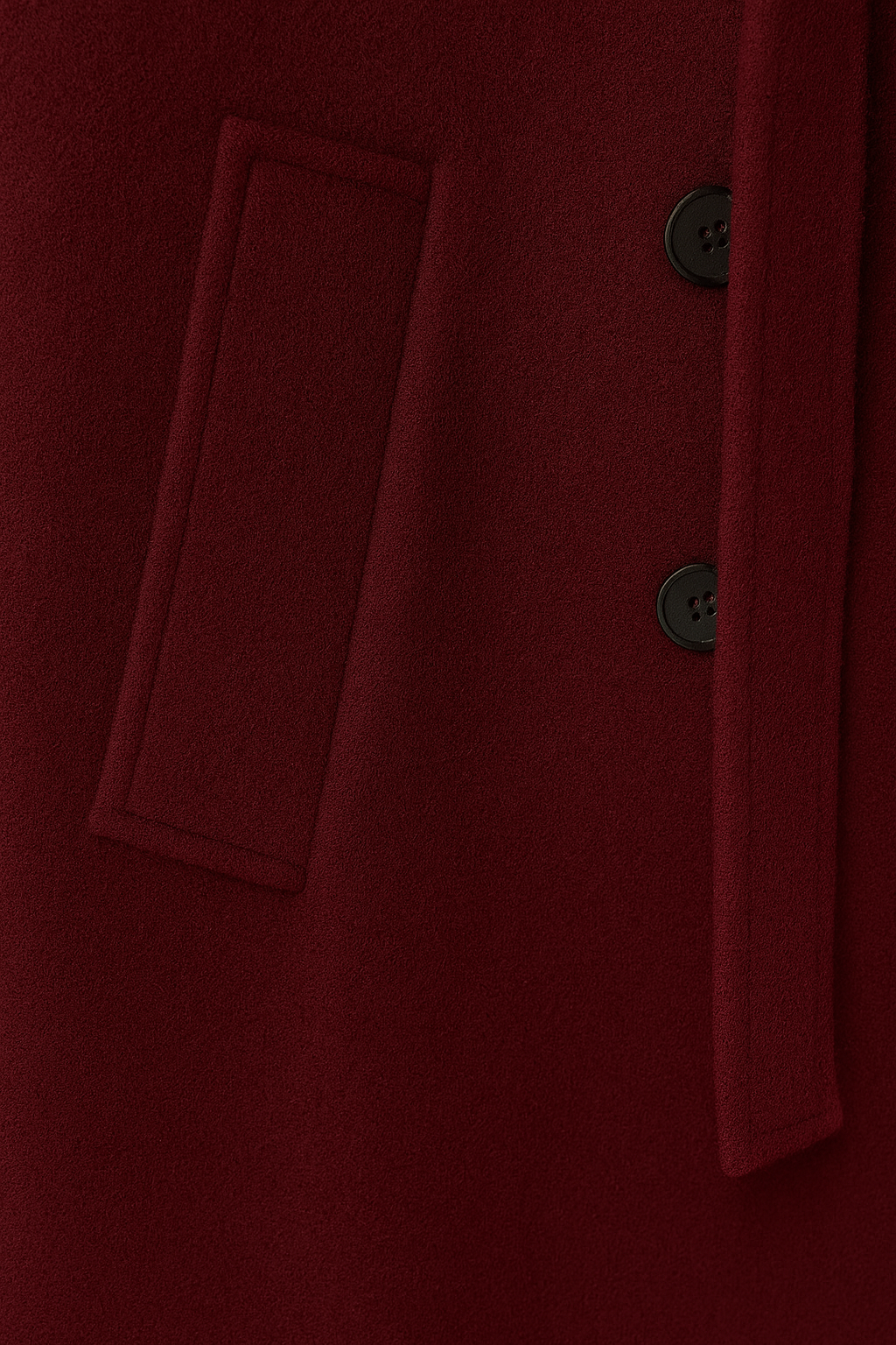 Dames lange bordeauxrode trenchcoat met dubbele knoopsluiting