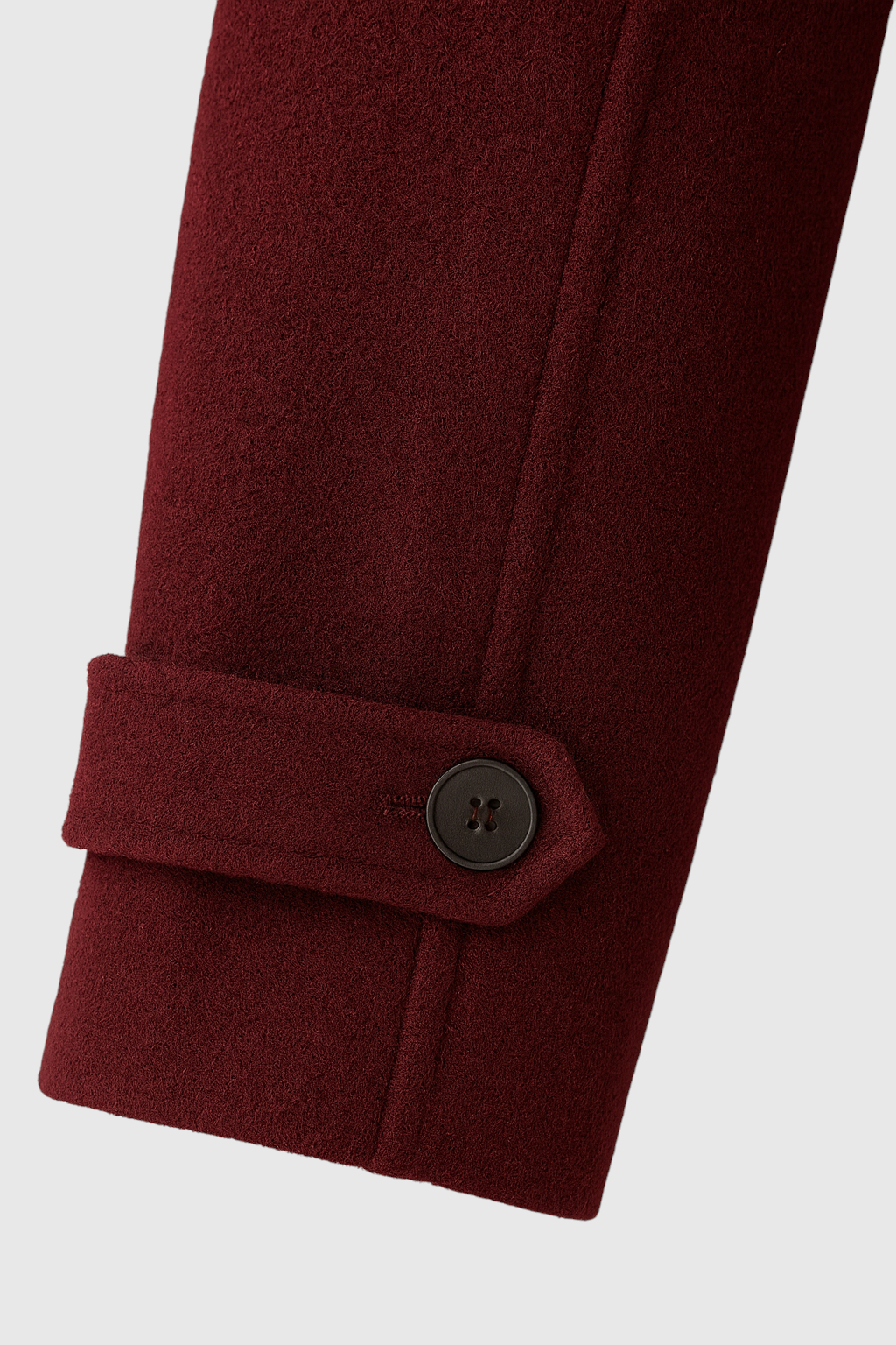 Dames lange bordeauxrode trenchcoat met dubbele knoopsluiting