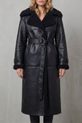 Dames lange zwarte winterjas met zachte teddykraag