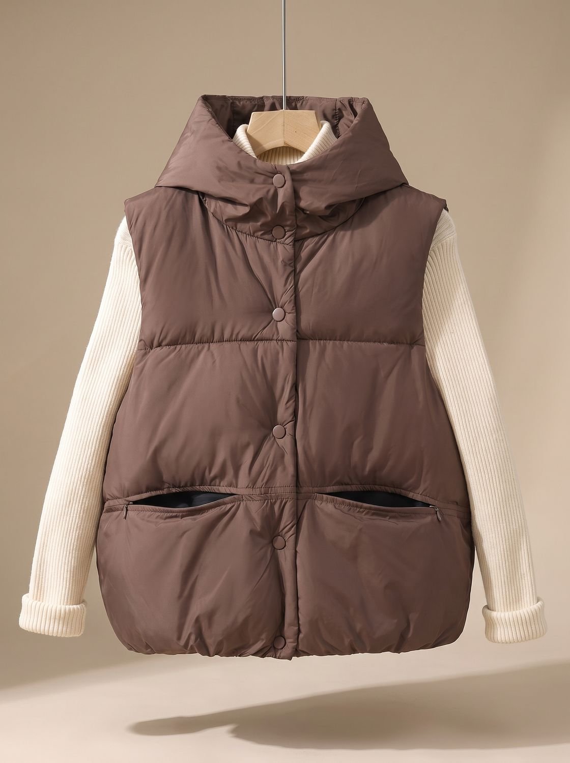 Dames mouwloze gewatteerde bodywarmer met capuchon