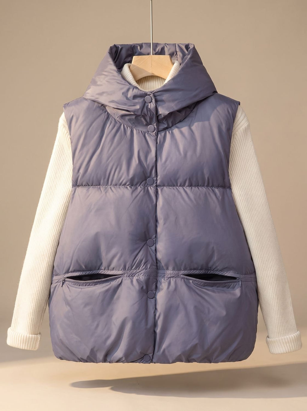 Dames mouwloze gewatteerde bodywarmer met capuchon