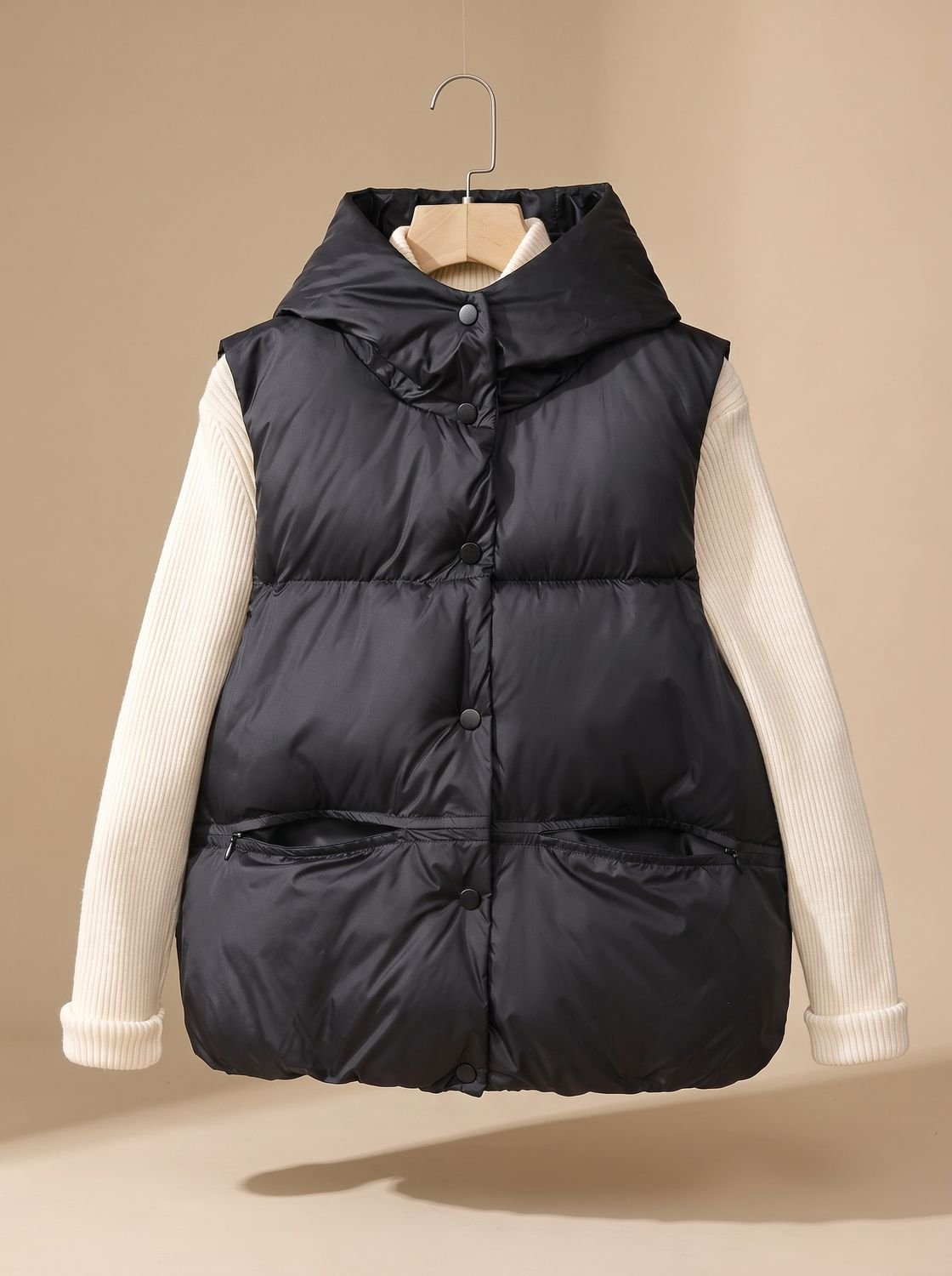 Dames mouwloze gewatteerde bodywarmer met capuchon