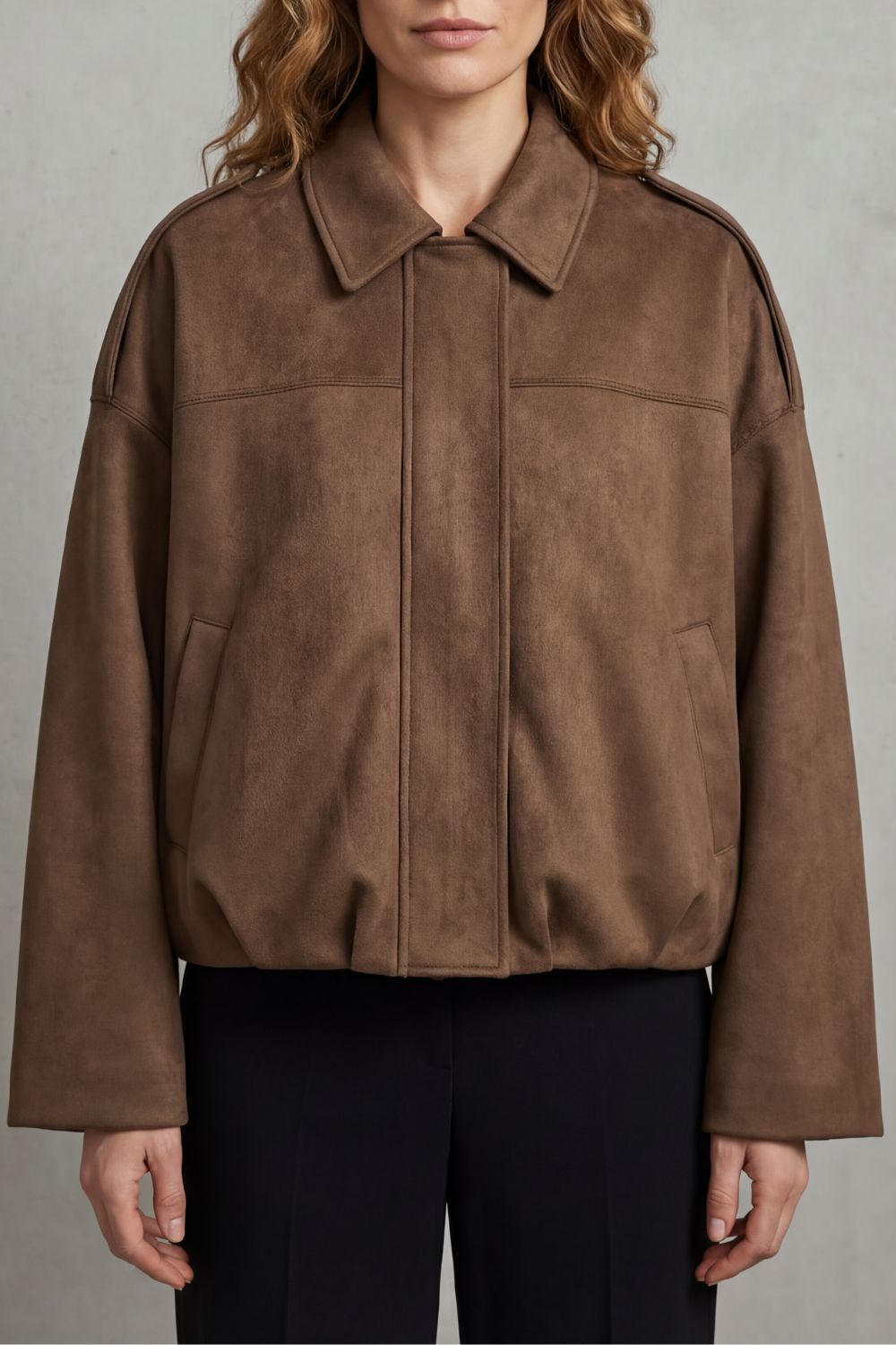 Dames oversized bomberjack met plooien en suèdelook