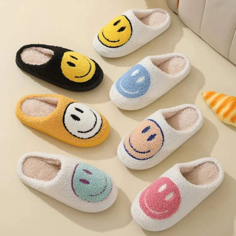 Dames sloffen met grote smiley op de voorkant
