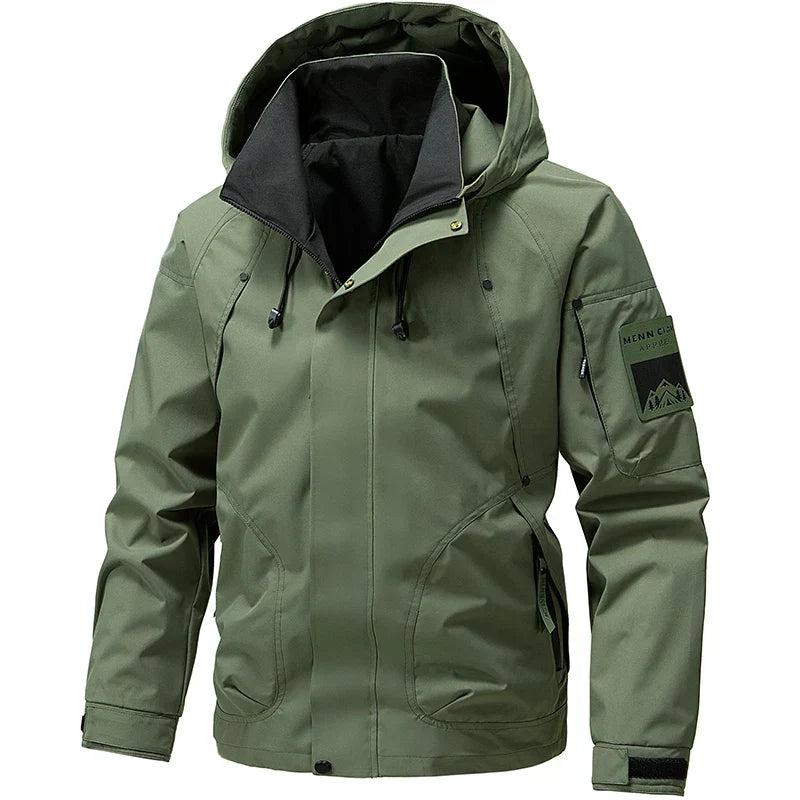 Heren winterjas met capuchon en meerdere zakken